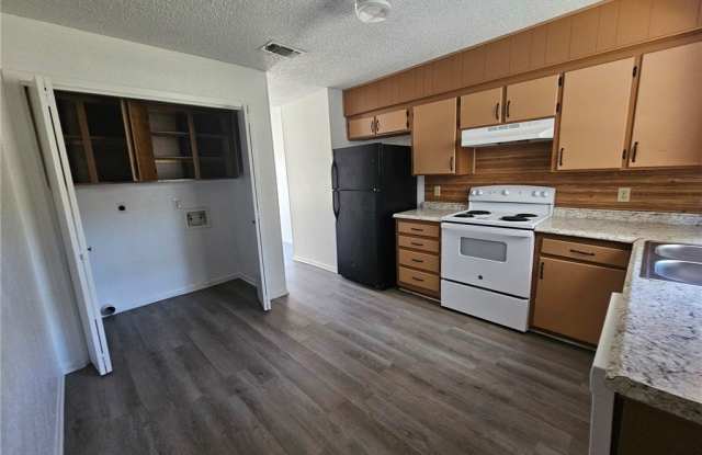 104 W Anderson Avenue unit: A