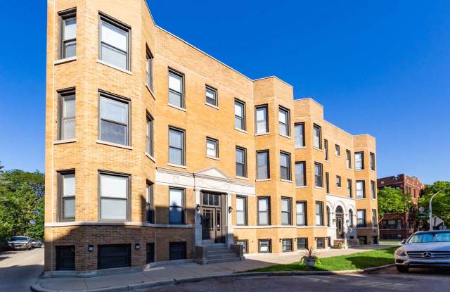 5400-5406 S. Maryland Avenue