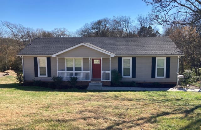 313 Malibu Canyon Dr - 313 Malibu Canyon Drive, Columbia, TN 38401