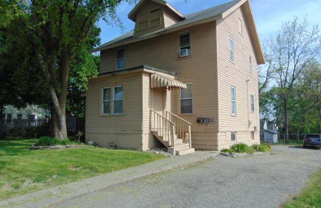 707 W Huron Street