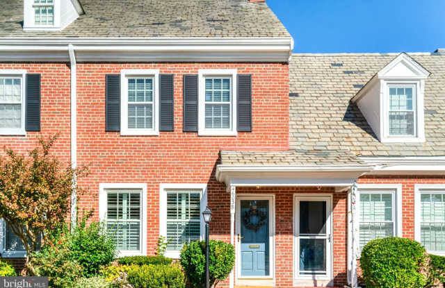 Photo of 4603 36TH Street S unit: B