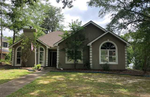 Nice Home in Great Location on Wrights Mill Road - 635 Wrights Mill Road, Auburn, AL 36830