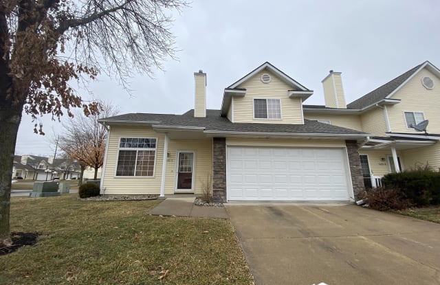 1405 South East Delaware Avenue - 1405 Southeast Delaware Avenue, Ankeny, IA 50021