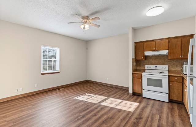 Adorable Home Walking Distance to KU Med  39th Street