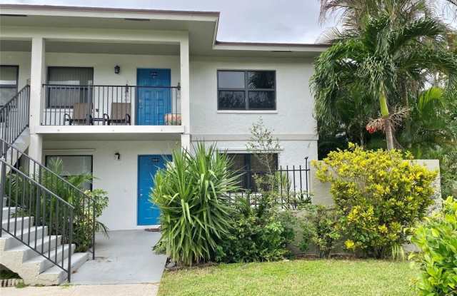 Photo of 3122 SW 20th Ter