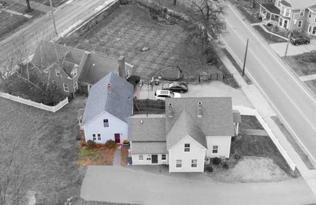 Photo of 92 Milk St unit: 2