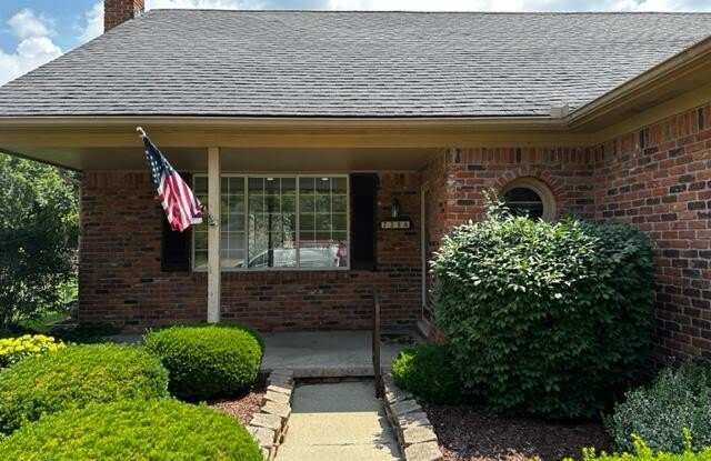 7356 Hedgerow Court