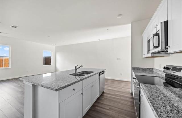 1408 Lake Alpine Trail