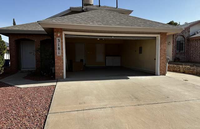 3181 Queens Garden Circle