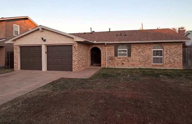 Photo of 2557 N Willis Street