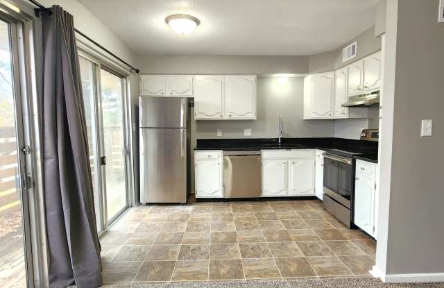 9532 Mission Rd - 25