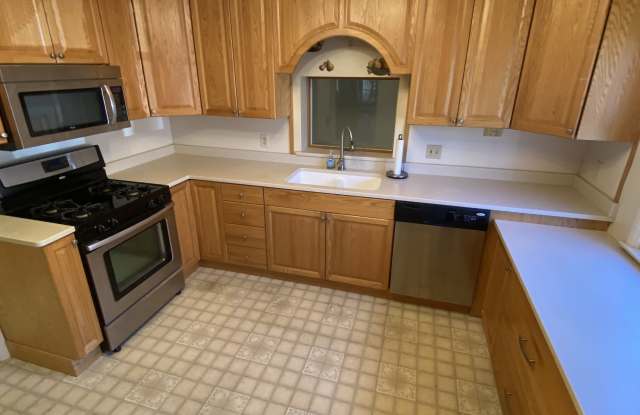 1018 4th Street - 1016