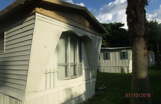 1153 South Christiana Avenue