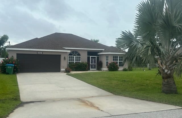 2620 NW 9th Street - 2620 Northwest 9th Street, Cape Coral, FL 33993