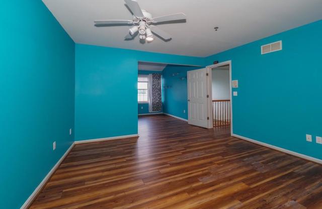 9 OWENS LANDING COURT