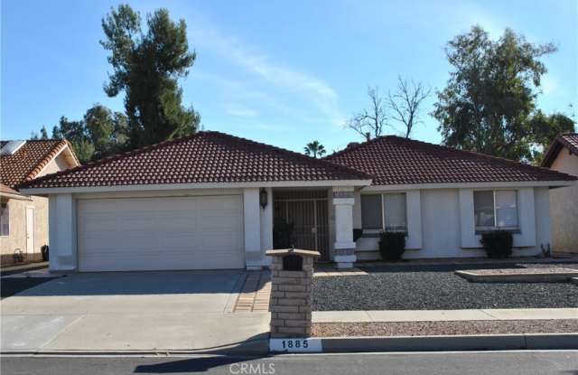 1885 Silver Oak Way