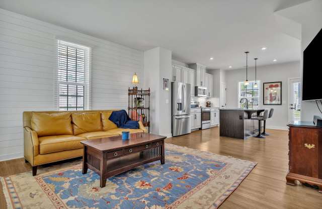 For Lease - 3 Beds, 2.5 Baths, 1280 Sqft Townhome! (Lebanon)
