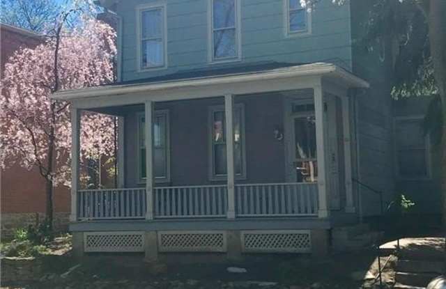 85 Richmond Street
