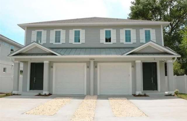 3904 W EVERETT STREET