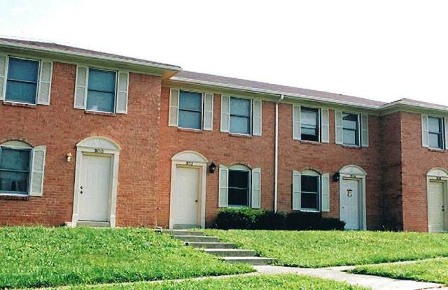 304 CLAIBORNE DR
