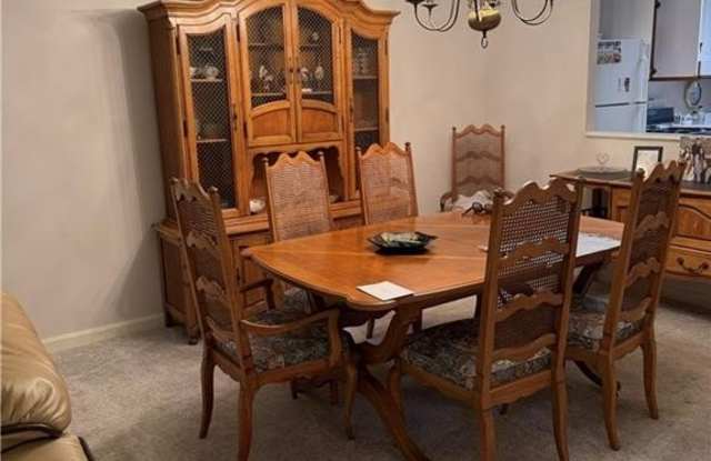 650 E Greenwich Avenue unit: 207