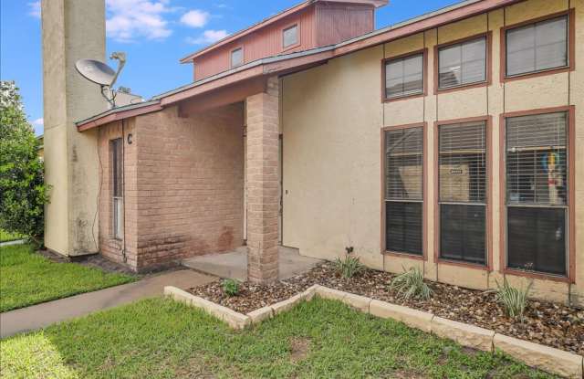 Photo of 11205 Willowood Unit C - 2/bedroom 2.5/bathroom - $1845/month