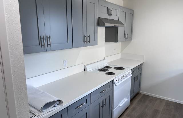 Photo of 629 W Oliver - 629 1/2