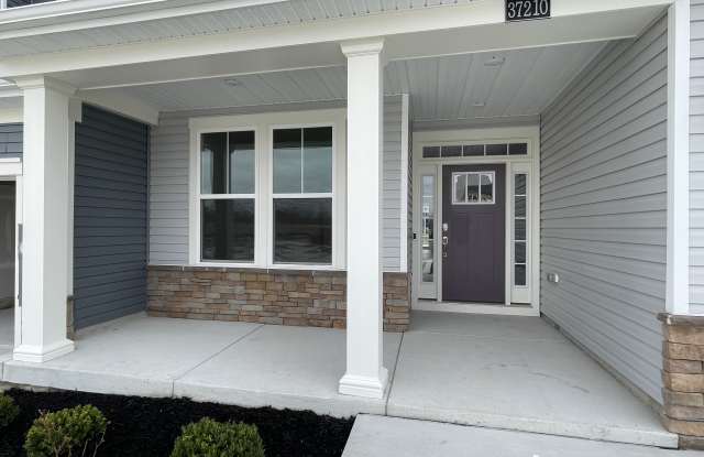 37210 Fayetteville Ct