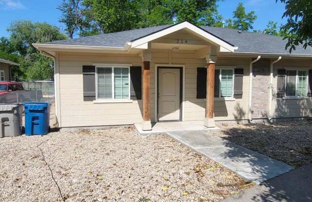 214 S Dewey Ave.