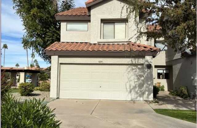 Photo of 624 S CROWS NEST Drive