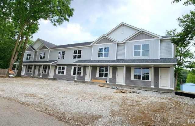 1320 MCKINLEY Street