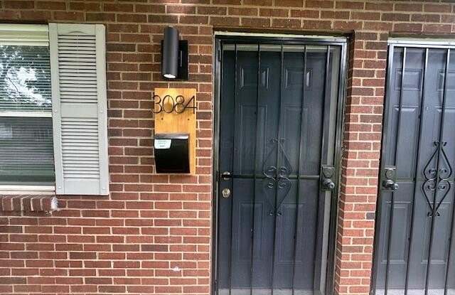 Photo of 3084 Howey Road
