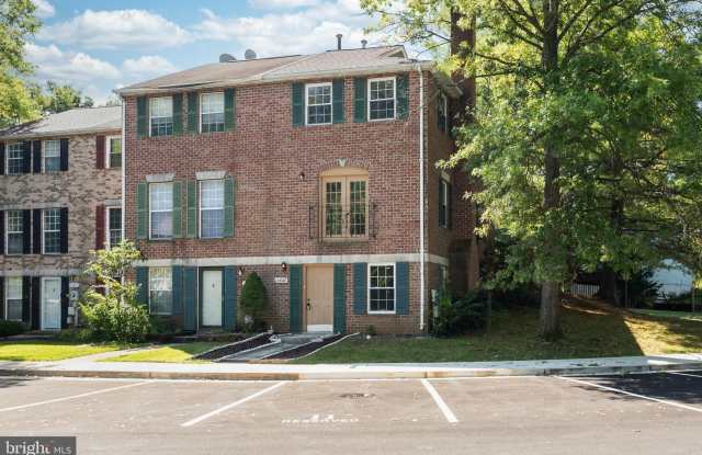 13640 DEERWATER Drive unit: 1-J