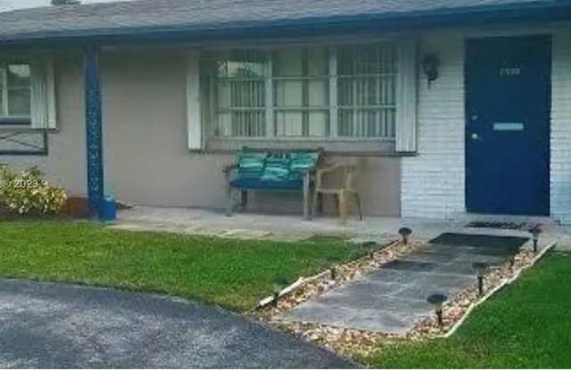 7900 NW 13th St