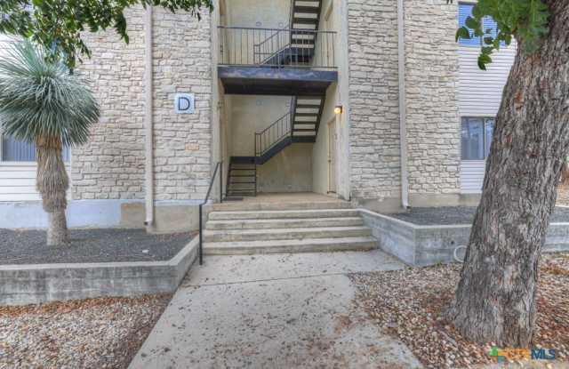 1013 Chestnut St unit: D