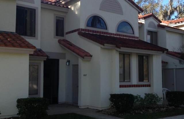 1099 Country Club Drive