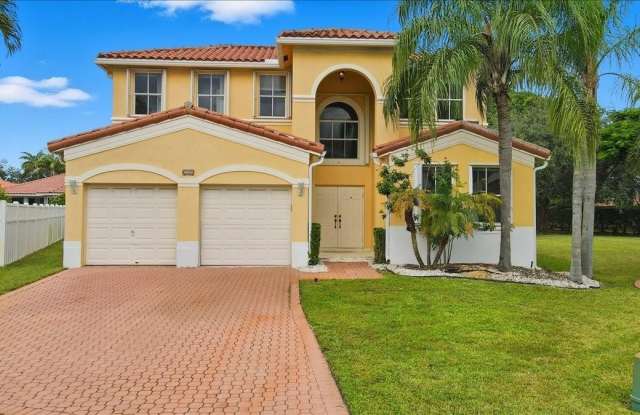 3802 SW 165th Terrace