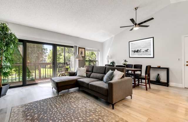 11863 Wimbledon Circle unit: 526