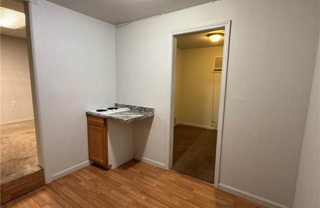 269  E Pickens  RD Unit #13