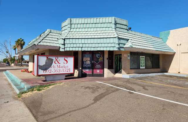 2750 W INDIAN SCHOOL Road