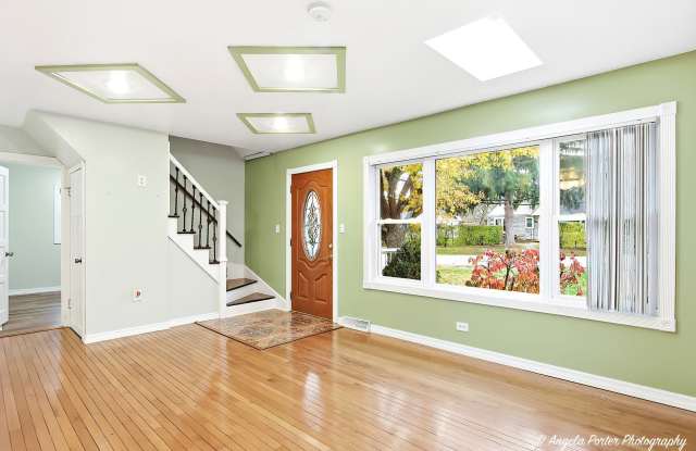 1219 Brentwood Drive