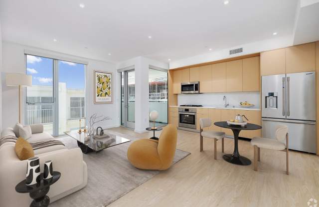 Photo of NMS Lincoln