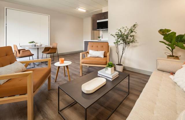 Furnished apartments with flexible lease terms and unbeatable building amenities.