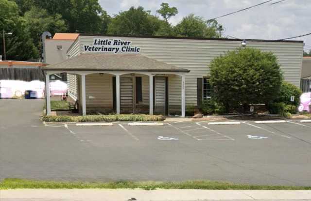 4000 BURKE STATION Road