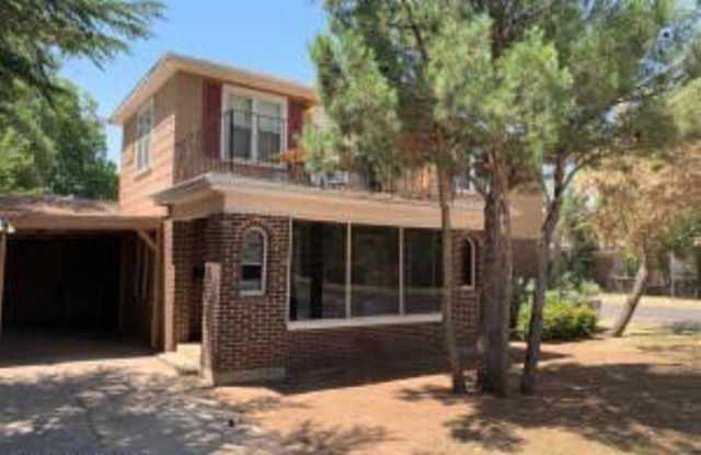 Photo of 2629 22nd Street