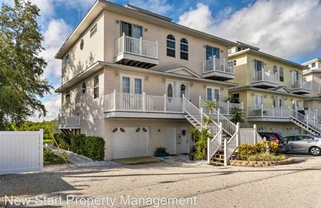 3526 Walker Island Road Unit 2