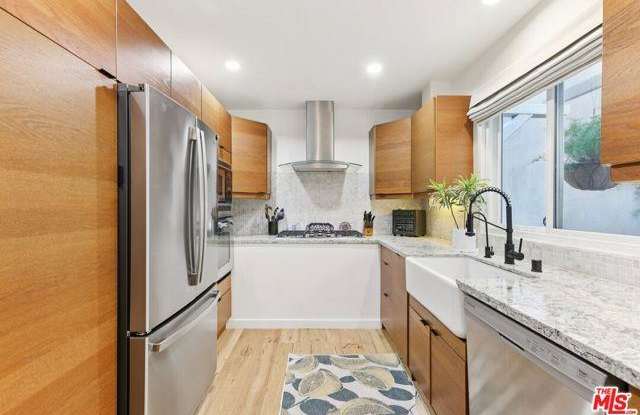 665 Washington Boulevard