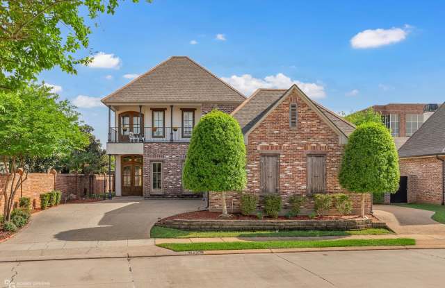 Photo of Oak Alley Neighborhood!