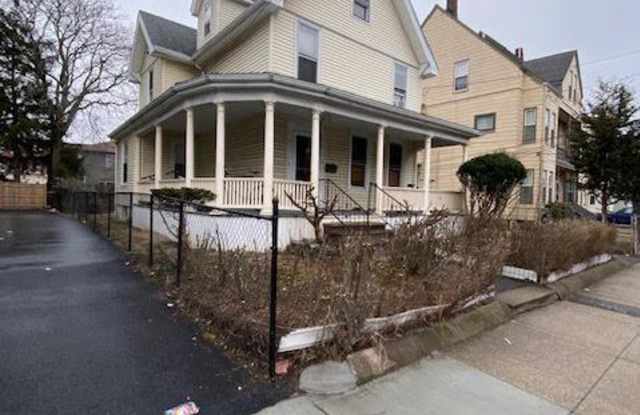 14 Reedsdale St.