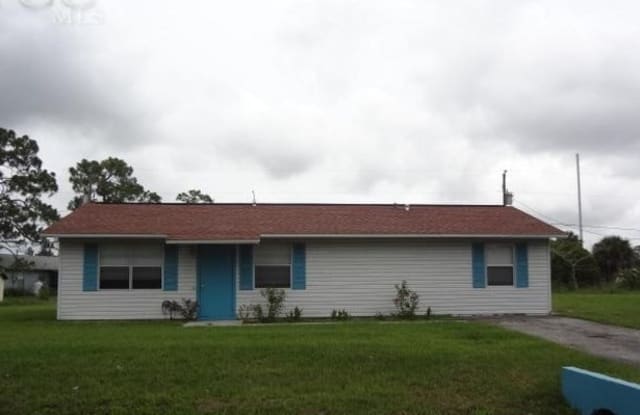 1114 Gerald Avenue - 1114 Gerald Avenue, Lehigh Acres, FL 33936